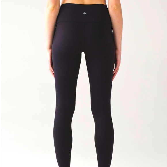 lululemon wunder under leggings size 4 (black)